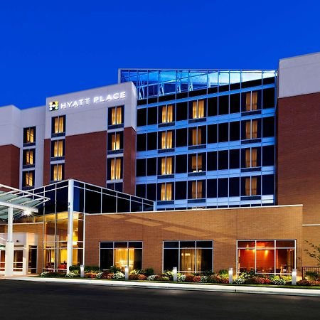 Hyatt Place Garden City Hotel Exterior photo